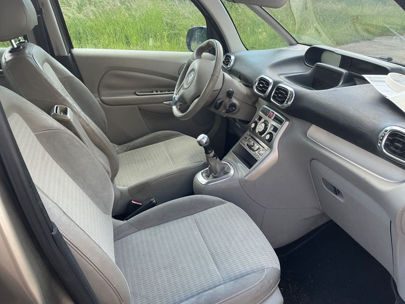 Citroen C3 Picasso 1.6 HDi Exclusive 2009 – снимка 3