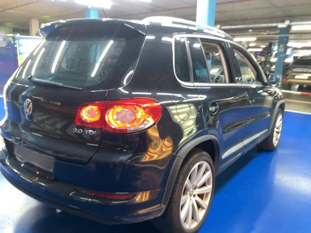 Volkswagen Tiguan 2.0 TDI Sport 2010 – снимка 8