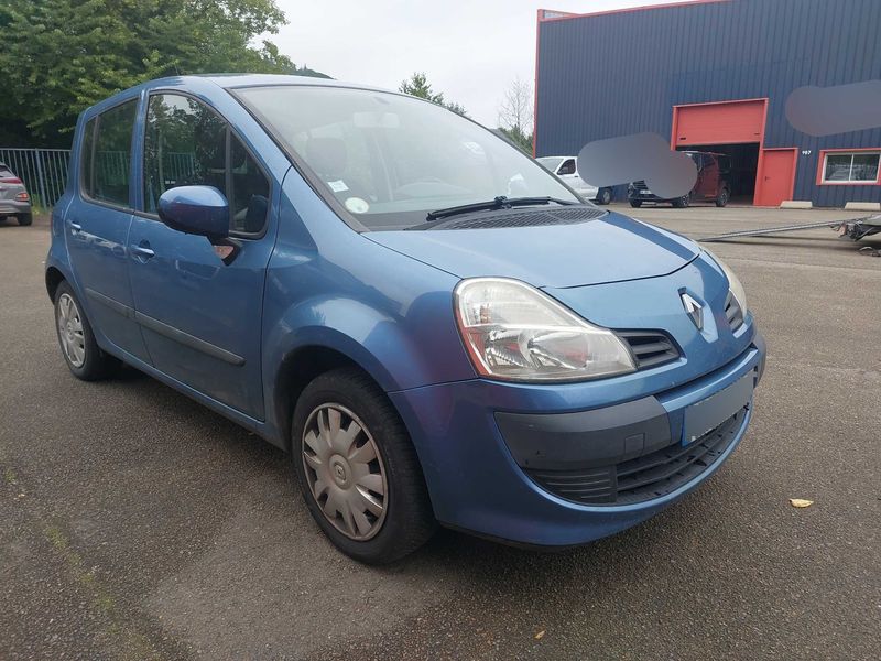 Renault Modus 1.5 dCi Expression 2009 – снимка 6