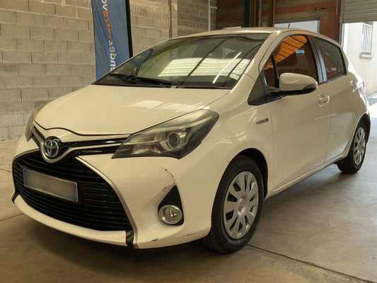 Toyota Yaris 1.5 Hybrid Dynamic 2015 – снимка 1