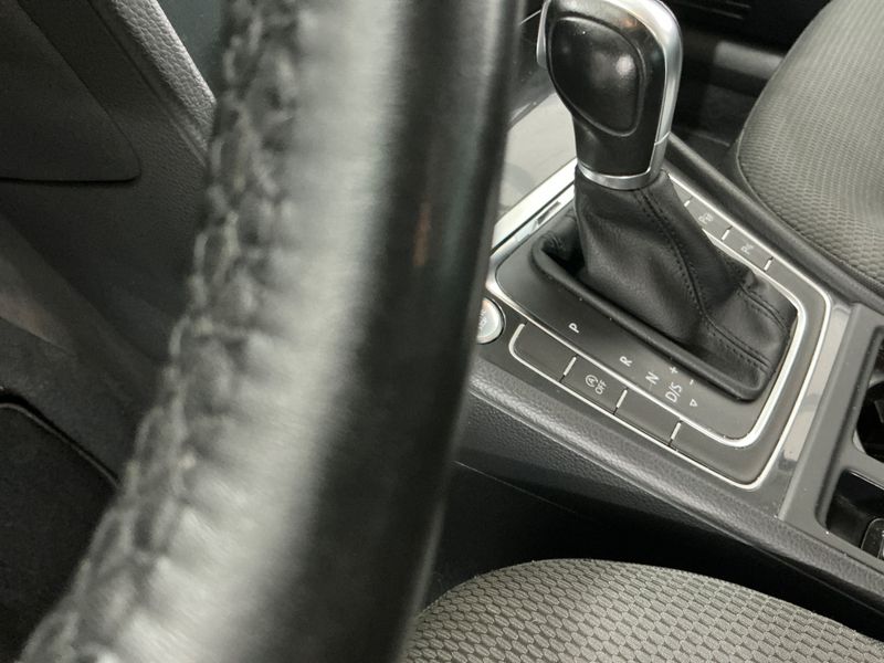 Volkswagen Golf VII 1.6 TDI Comfortline BlueMotion Tech 2017 – снимка 24