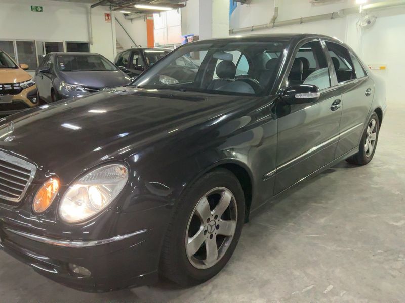 Mercedes-Benz E-Klasse E 320 CDI Avantgarde 2004 – снимка 2
