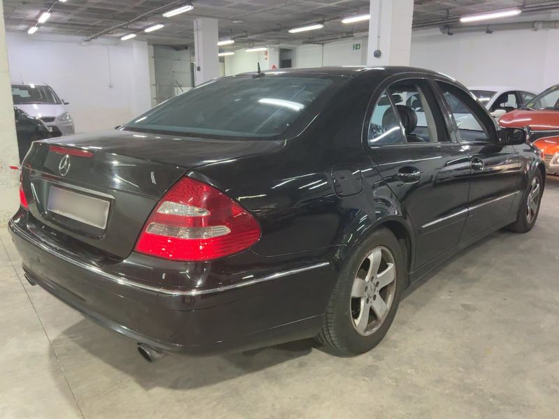 Mercedes-Benz E-Klasse E 320 CDI Avantgarde 2004 – снимка 8