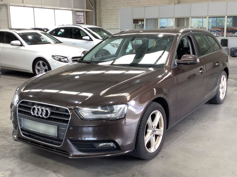 Audi A4 2.0 TDI Ambition 2012