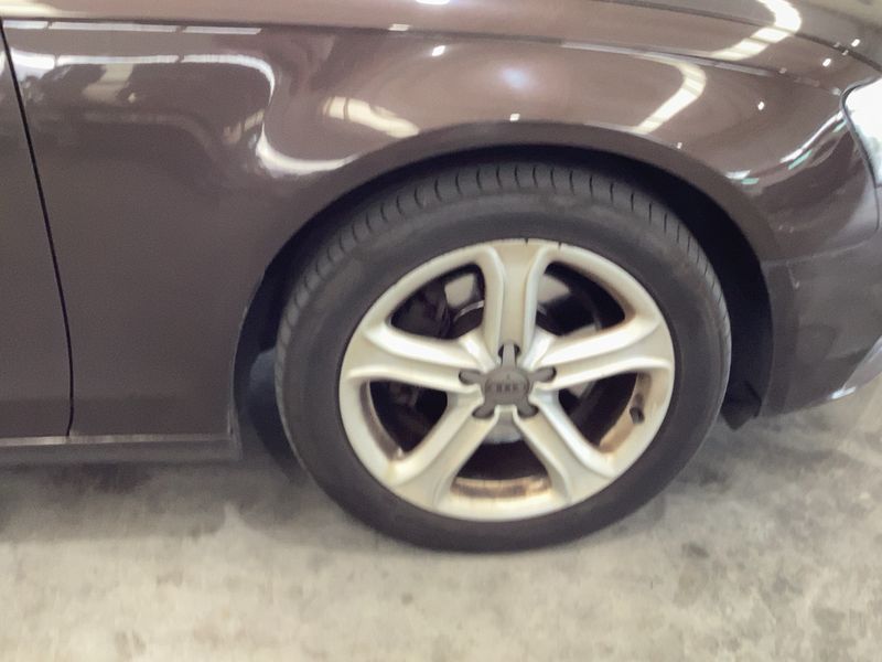 Audi A4 2.0 TDI Ambition 2012 – снимка 20