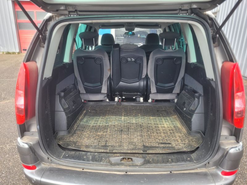 Peugeot 807 2.0 HDi Premium 2011 – снимка 15