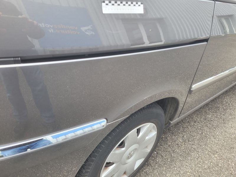 Peugeot 807 2.0 HDi Premium 2011 – снимка 22