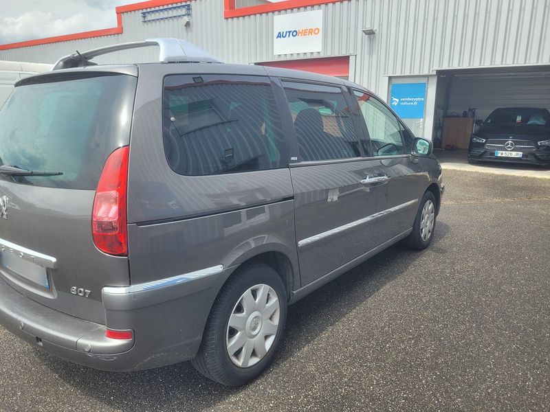 Peugeot 807 2.0 HDi Premium 2011 – снимка 8