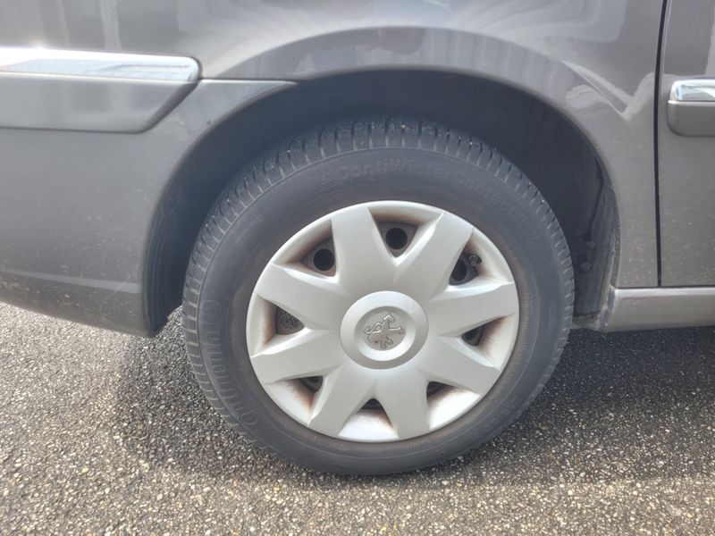 Peugeot 807 2.0 HDi Premium 2011 – снимка 9