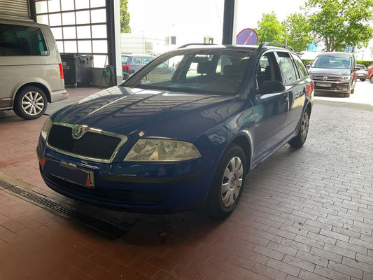 Skoda Octavia 1.6 Classic 2009 – снимка 1