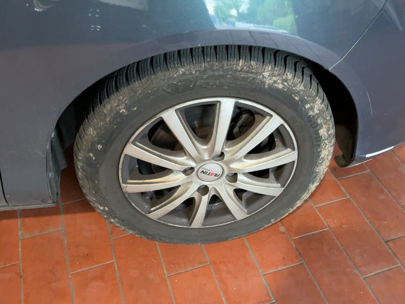 Ford B-Max 1.0 EcoBoost Titanium 2014 – снимка 11