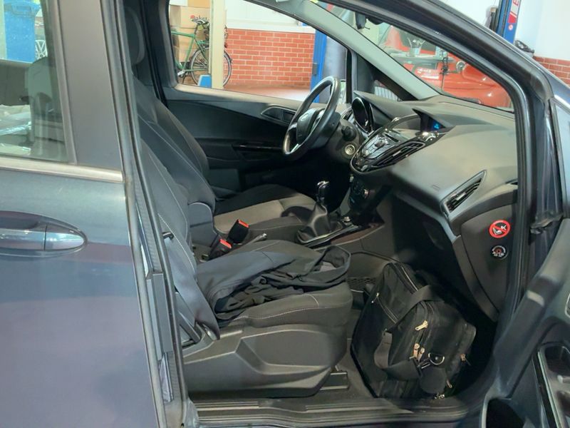 Ford B-Max 1.0 EcoBoost Titanium 2014 – снимка 17