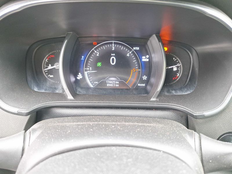 Renault Megane 1.5 BLUE dCi Intens 2020 – снимка 12