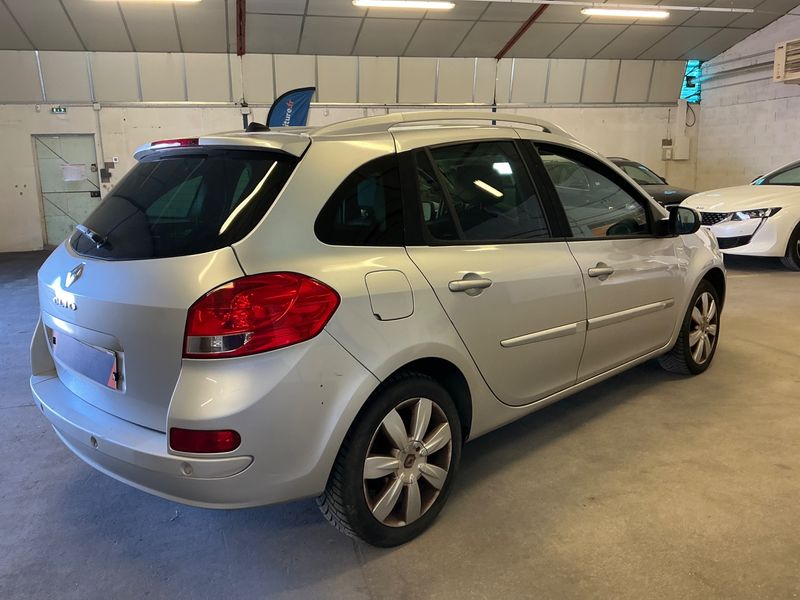 Renault Clio 1.5 dCi Exception TomTom 2010 – снимка 2