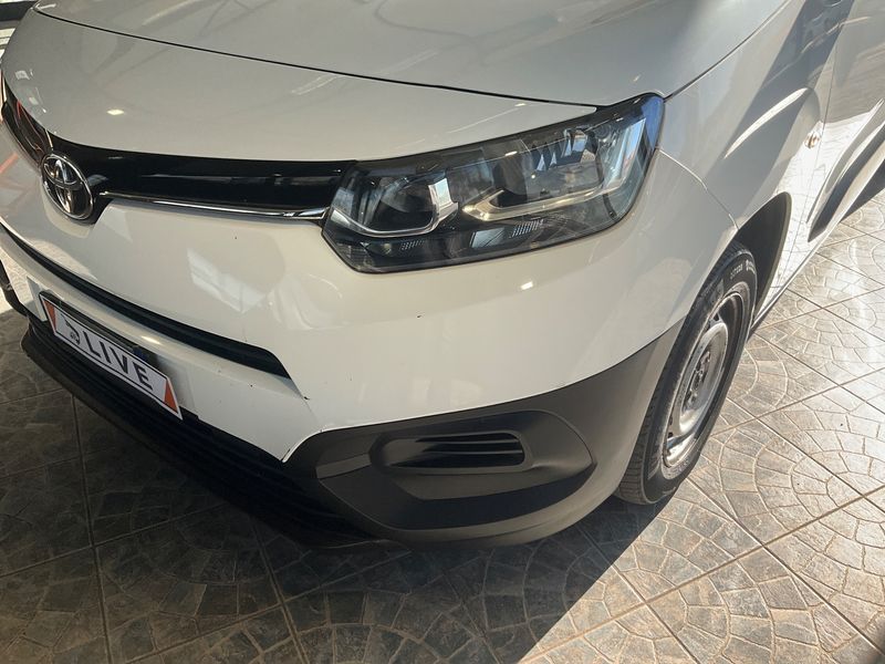 Toyota ProAce City 1.5 D-4D L1 Active 2021 – снимка 43
