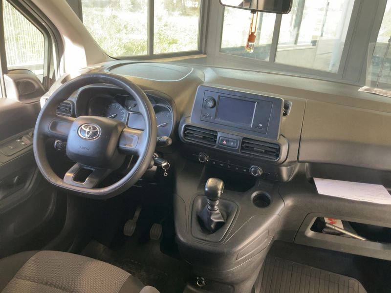 Toyota ProAce City 1.5 D-4D L1 Active 2021 – снимка 17
