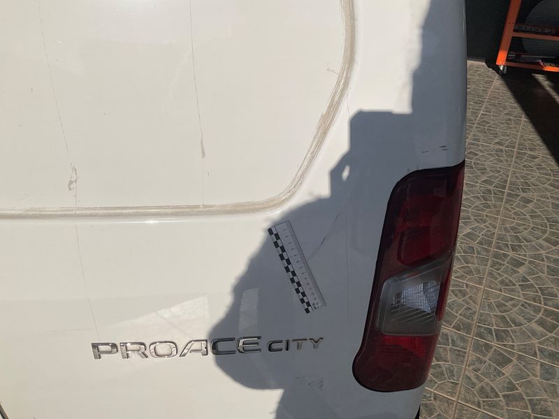 Toyota ProAce City 1.5 D-4D L1 Active 2021 – снимка 38