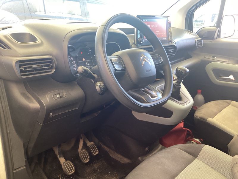 Citroen Berlingo 1.2 PureTech Feel M 2021 – снимка 29