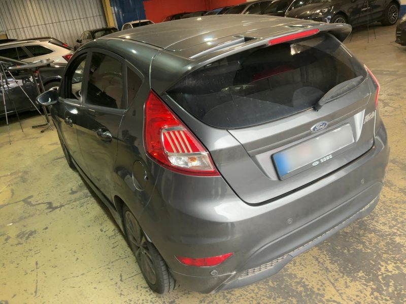 Ford Fiesta 1.5 TDCi ST-Line 2017 – снимка 6