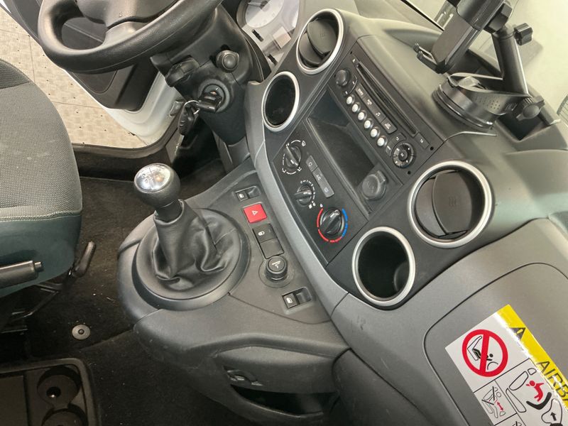 Citroen Berlingo 1.6 Selection 2018 – снимка 31