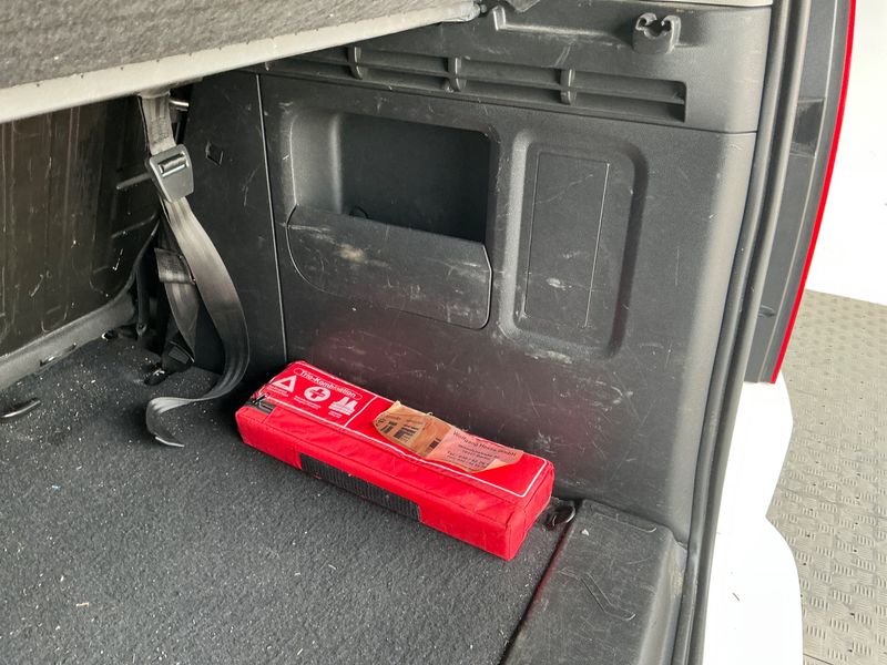 Citroen Berlingo 1.6 Selection 2018 – снимка 29