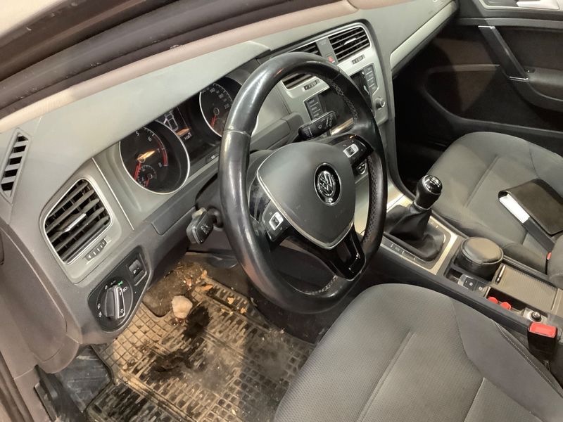 Volkswagen Golf VII 1.2 TSI Comfortline BlueMotion Tech 2013 – снимка 47