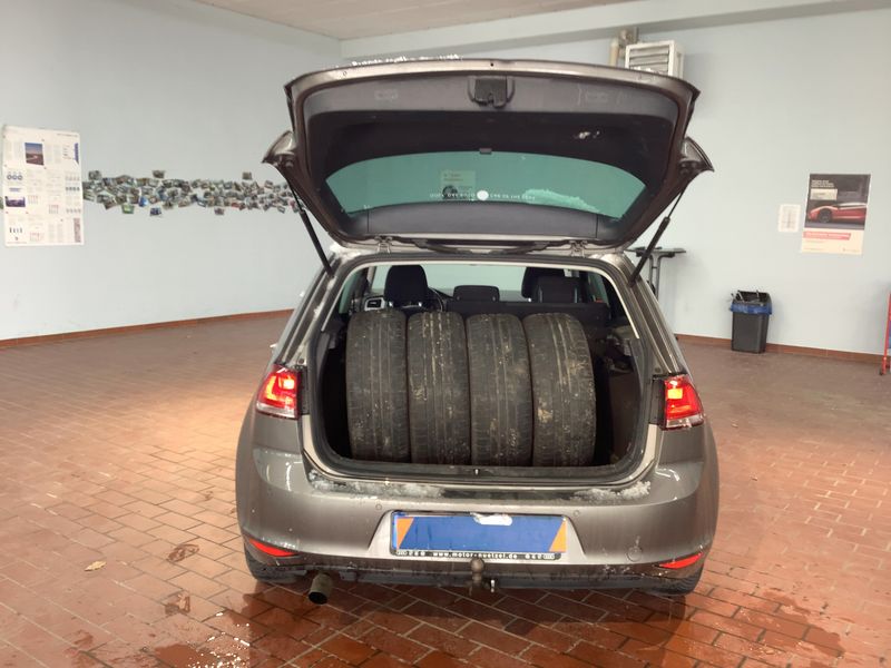 Volkswagen Golf VII 1.2 TSI Comfortline BlueMotion Tech 2013 – снимка 16