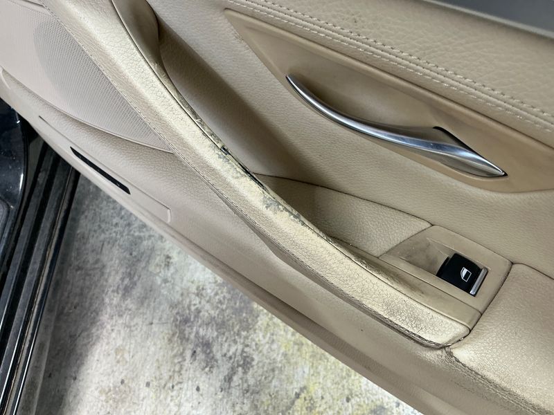 BMW 5er 530d xDrive 2012 – снимка 24