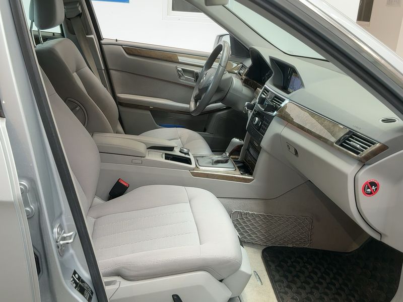 Mercedes-Benz E-Klasse E 220 CDI BlueEfficiency Elegance 2010 – снимка 11