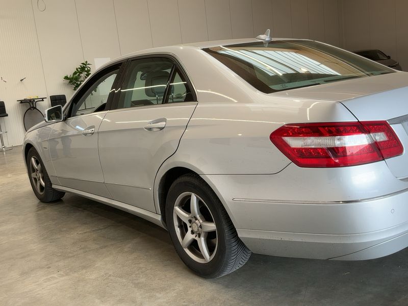 Mercedes-Benz E-Klasse E 220 CDI BlueEfficiency Elegance 2010 – снимка 6