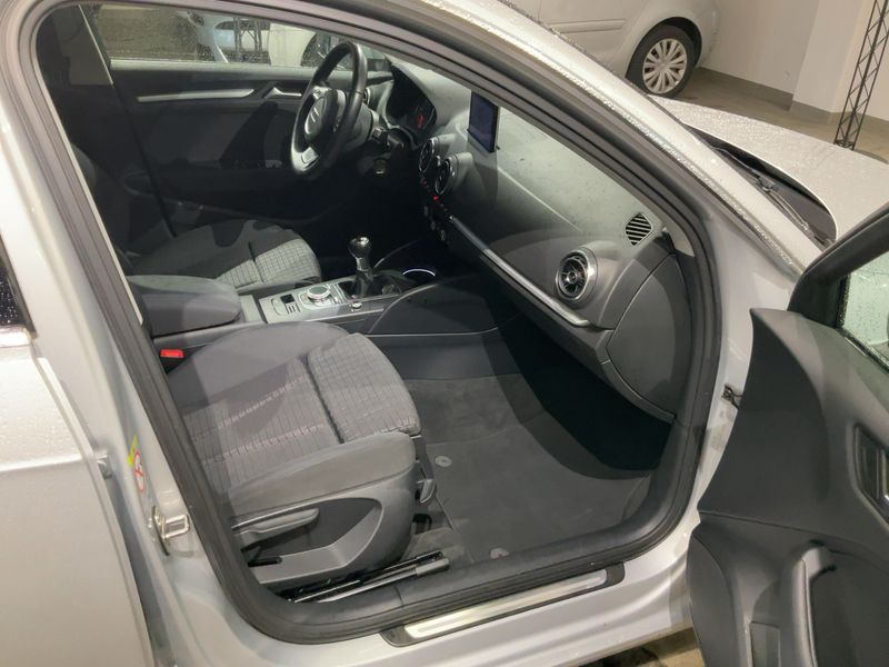 Audi A3 Sportback 2.0 TDI Ambition 2013 – снимка 16