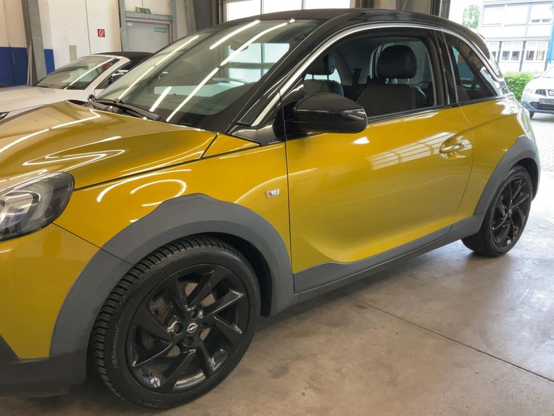 Opel Adam 1.0 Turbo Rocks ecoFlex 2015 – снимка 2