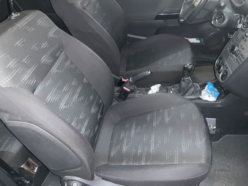 Opel Corsa 1.2 Elective 2011 – снимка 3