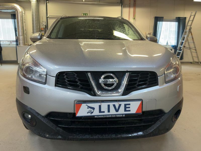 Nissan Qashqai+2 2.0 Acenta 4x4 2010 – снимка 14