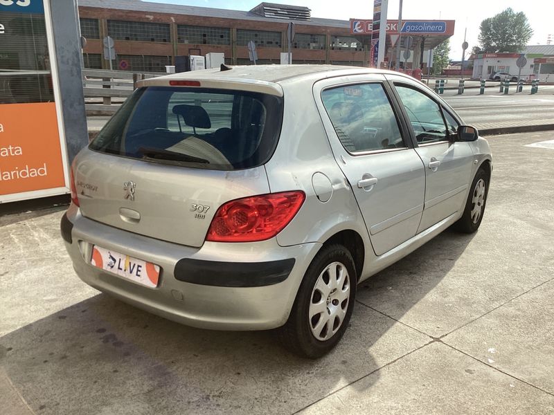 Peugeot 307 1.6 HDi X Line 2006 – снимка 2