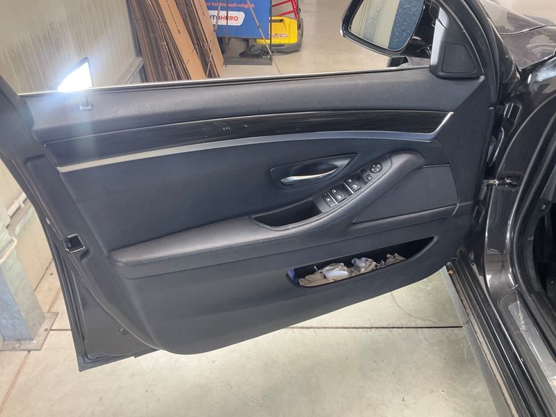 BMW 5er 520d 2014 – снимка 29