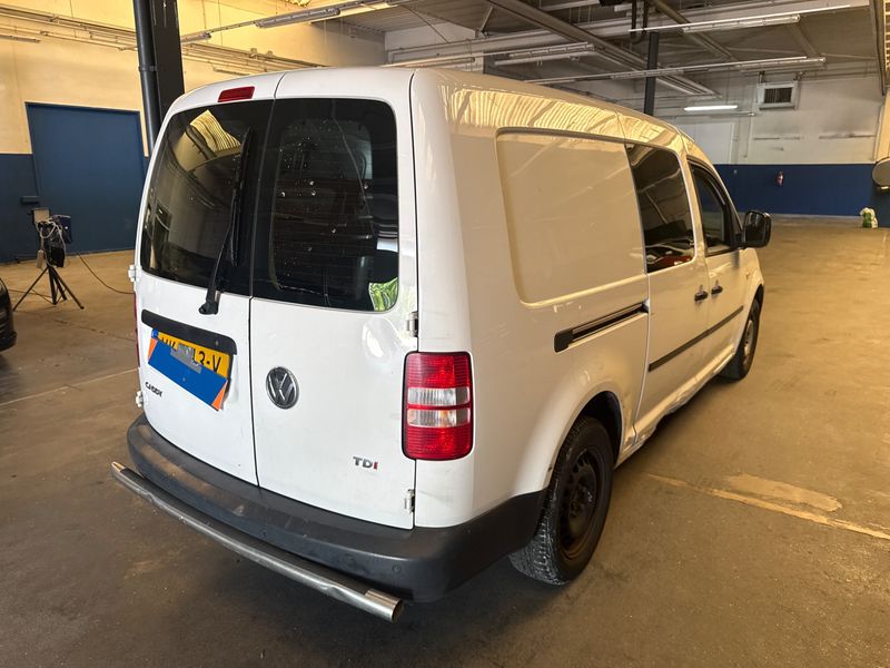 Volkswagen Caddy 1.6 TDI Maxi Kasten 2014 – снимка 2