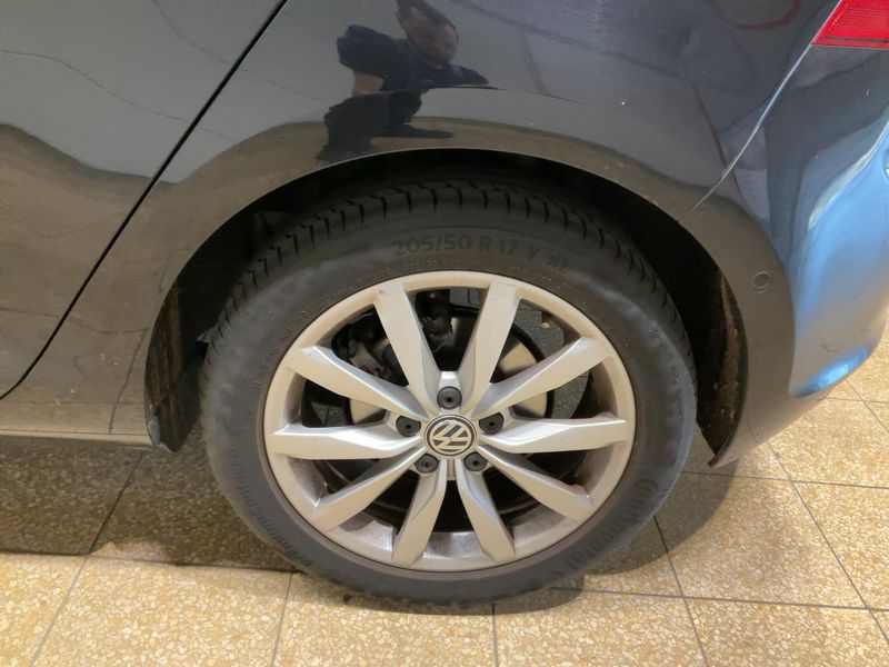 Volkswagen Golf VII 1.6 TDI Cup BlueMotion Tech 2014 – снимка 5