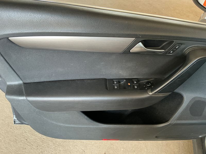 Volkswagen Passat 1.6 TDI Comfortline BlueMotion Tech 2013 – снимка 31