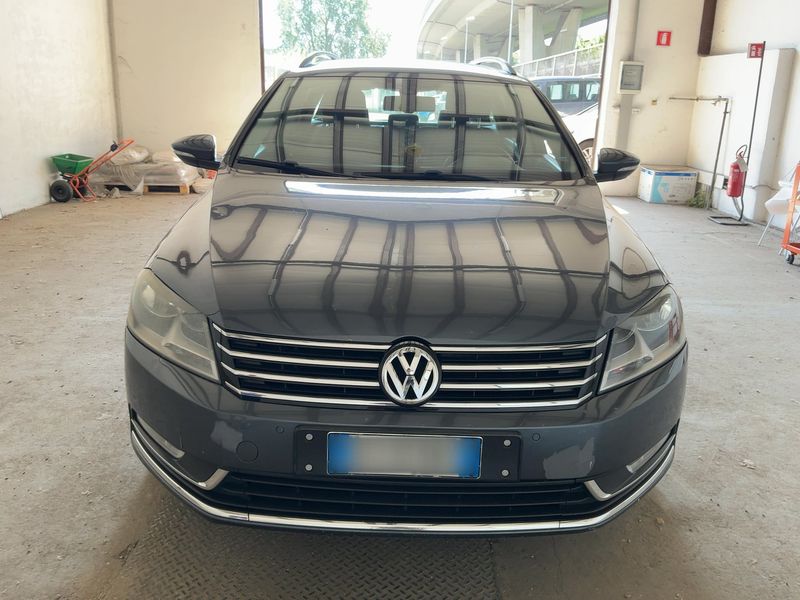 Volkswagen Passat 1.6 TDI Comfortline BlueMotion Tech 2013 – снимка 14