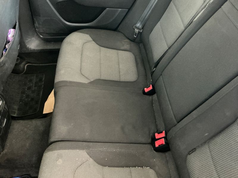 Volkswagen Passat 1.6 TDI Comfortline BlueMotion Tech 2013 – снимка 26