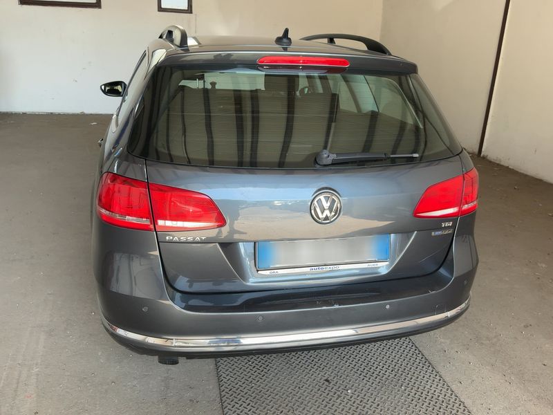 Volkswagen Passat 1.6 TDI Comfortline BlueMotion Tech 2013 – снимка 7