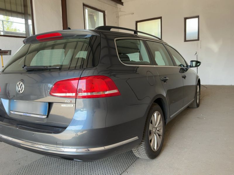 Volkswagen Passat 1.6 TDI Comfortline BlueMotion Tech 2013 – снимка 8