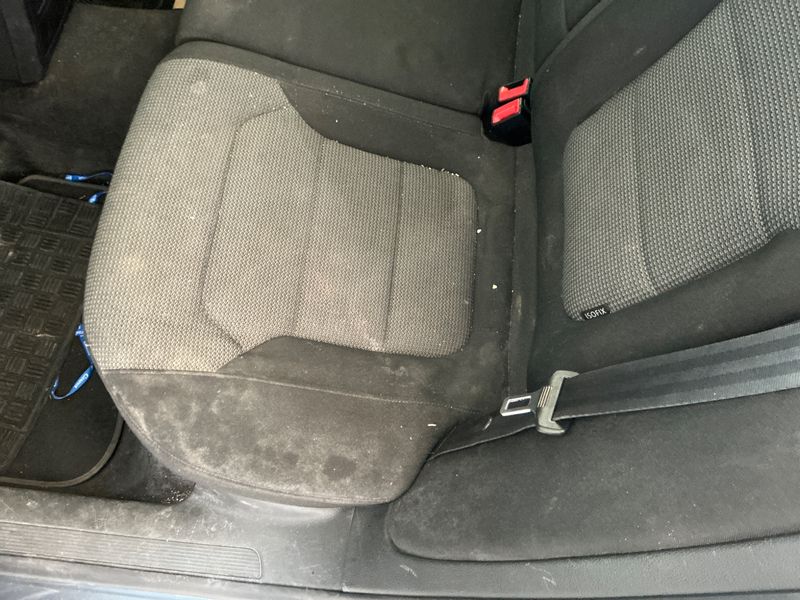Volkswagen Passat 1.6 TDI Comfortline BlueMotion Tech 2013 – снимка 27