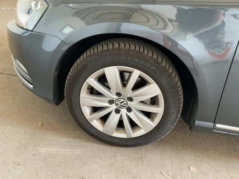 Volkswagen Passat 1.6 TDI Comfortline BlueMotion Tech 2013 – снимка 3