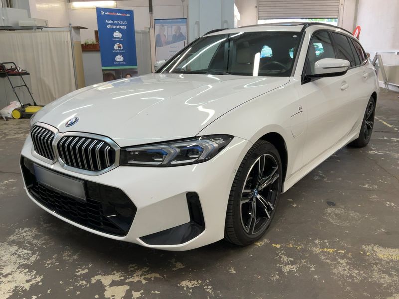 BMW 3er 330e xDrive M Sport 2023 – снимка 1
