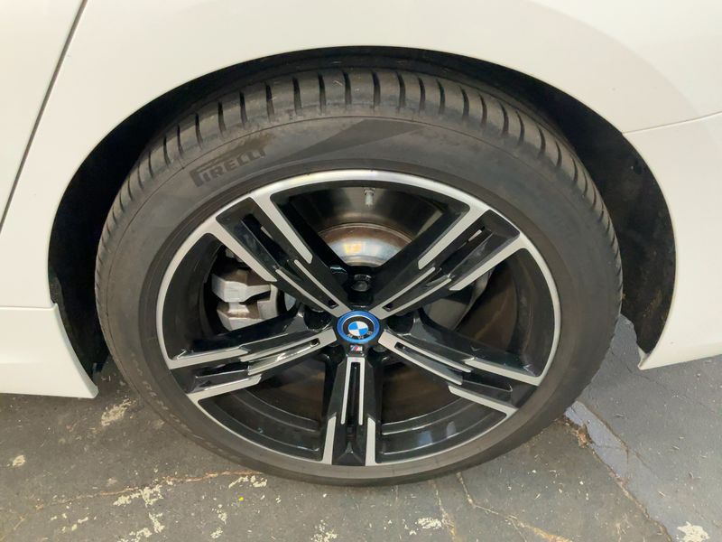 BMW 3er 330e xDrive M Sport 2023 – снимка 5