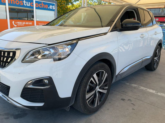 Peugeot 3008 1.2 PureTech Allure 2018 – снимка 2