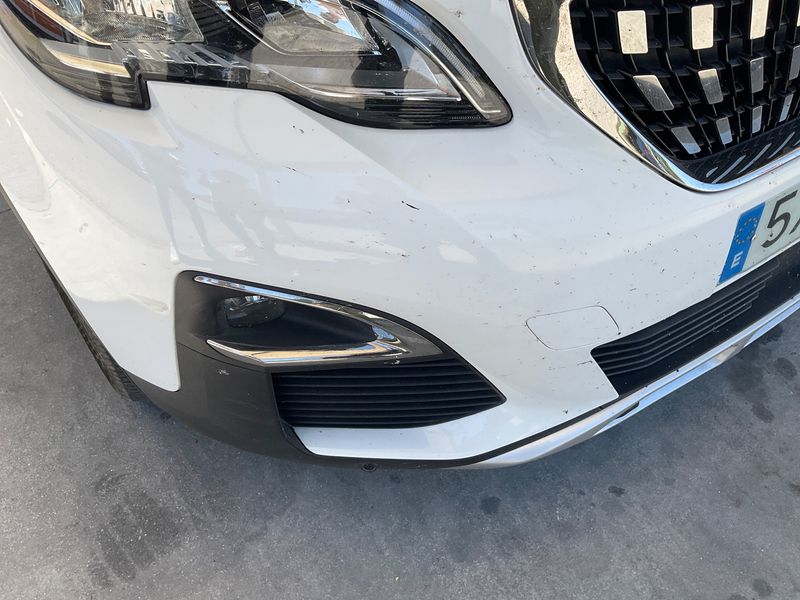 Peugeot 3008 1.2 PureTech Allure 2018 – снимка 26