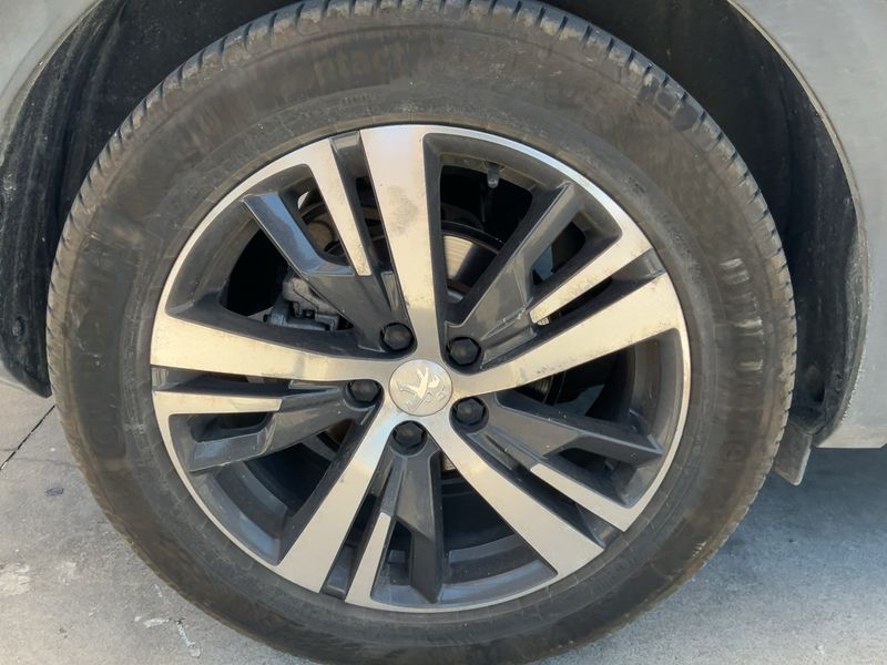 Peugeot 3008 1.2 PureTech Allure 2018 – снимка 9